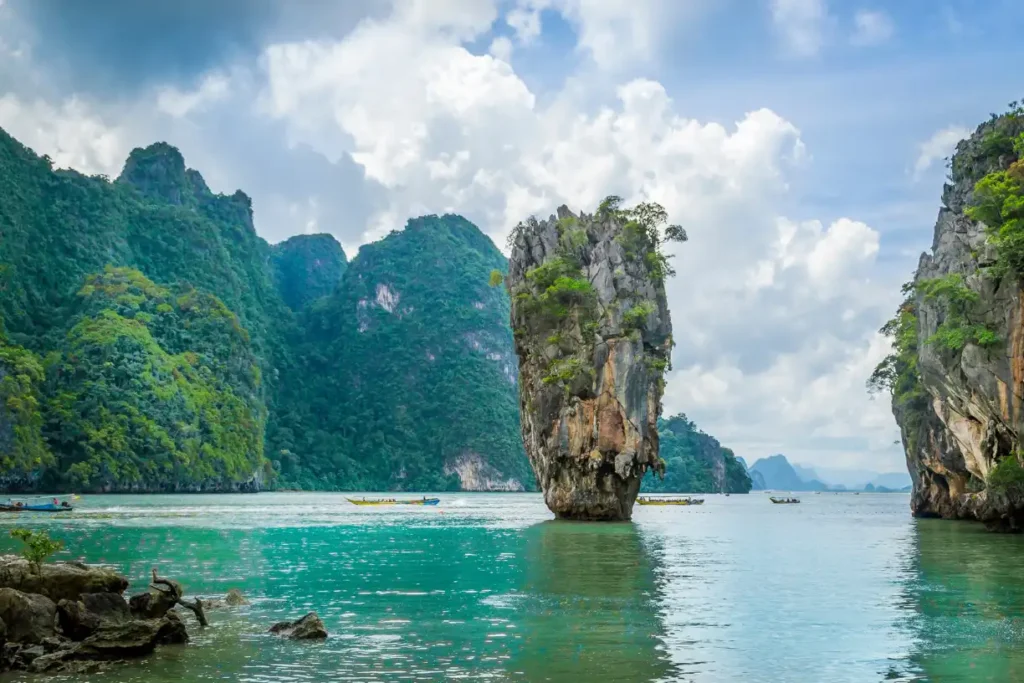 A breathtaking view of James Bond Island, Thailand, featuring stunning limestone cliffs and emerald waters—one of the cheapest places to visit in 2025 for budget travelers.

